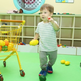 LACOFIA Toddler Boys Plush Slippers Novelty Kids Winter Anti-Slip House Animal Slipper Shoes Blue Shark 5/6