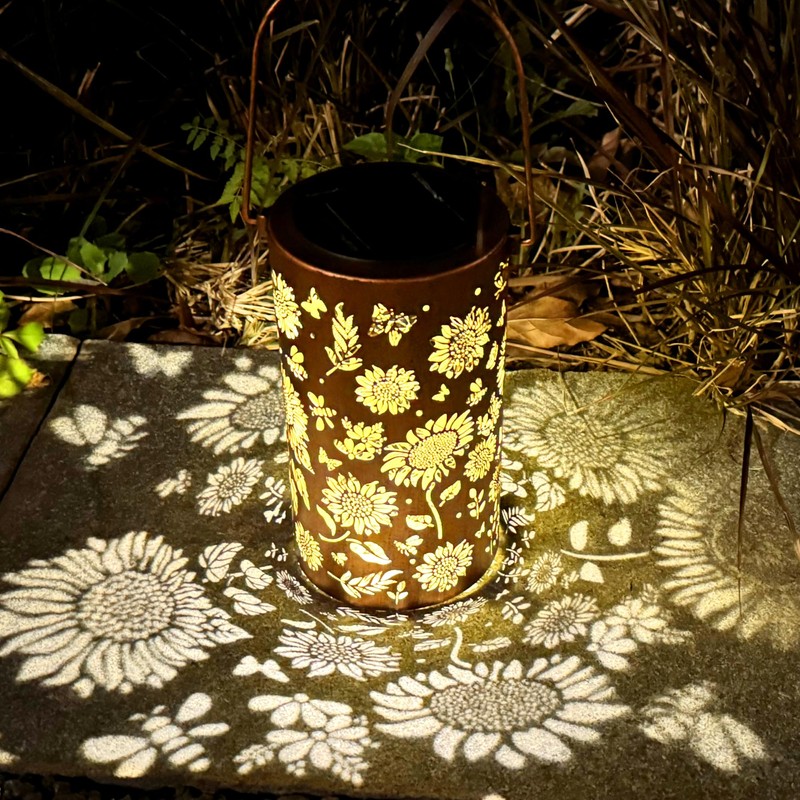 Deco&Dot Solar Lanterns Outdoor, Waterproof Hanging Solar Lantern Garden Decor,
