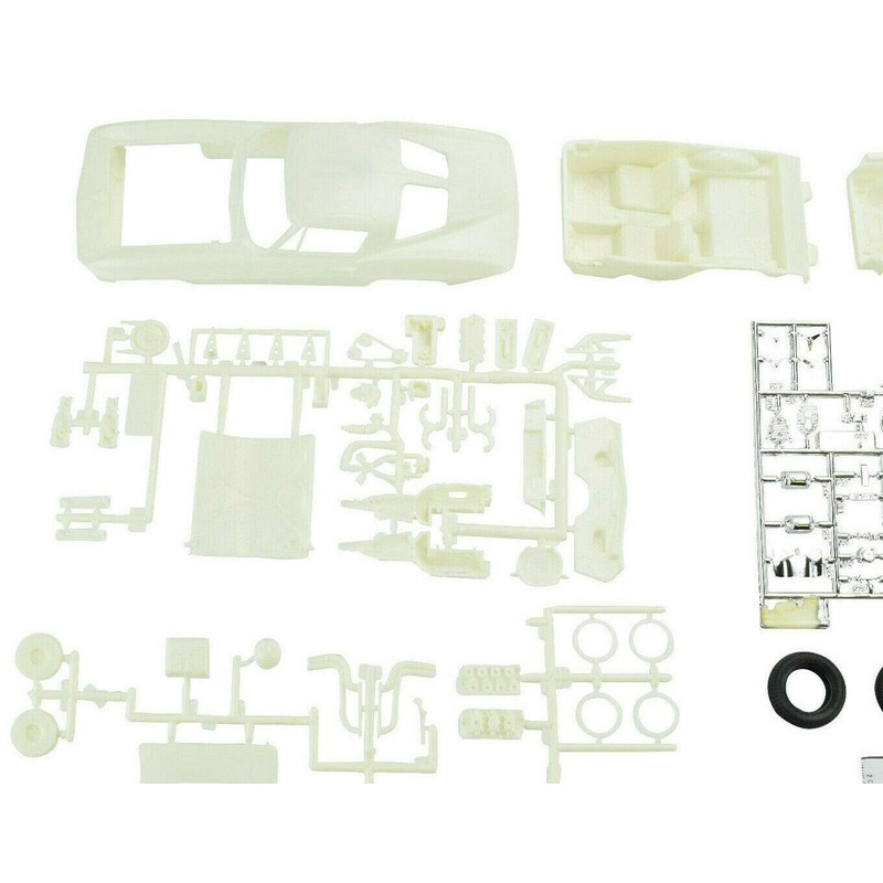 AMT/Premium Hobbies 1963 Corvette Sting Ray 1:25 Kit de plástico