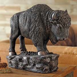 BLACK FOREST DECOR Buffalo Ridge Sculpture - Large