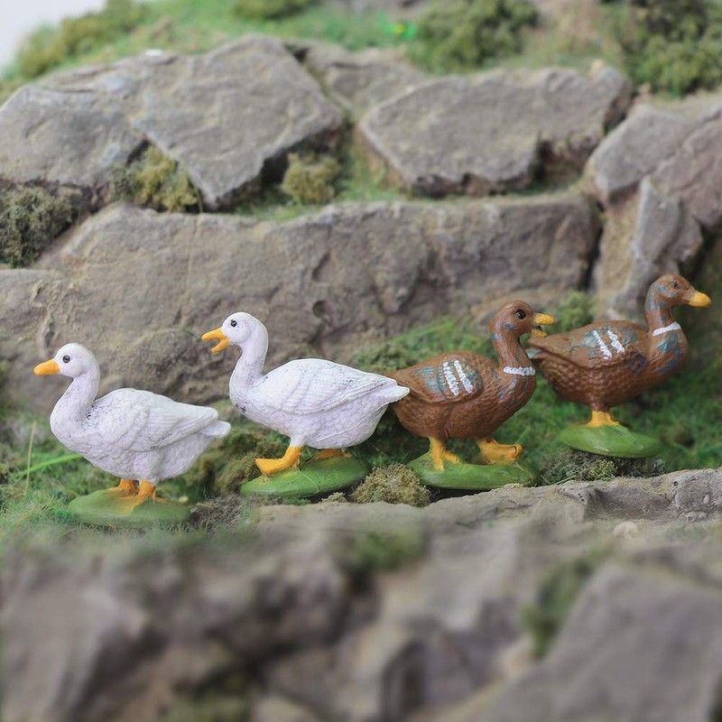 Evemodel 30pcs Model Train Painted 1:43 Farm Animals O Gauge