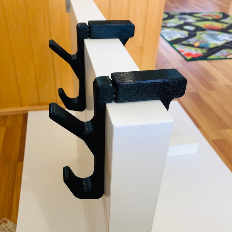 SquirrelBox High Strength; Universal Fit; Cubicle Wall Double Hook; Adjustable