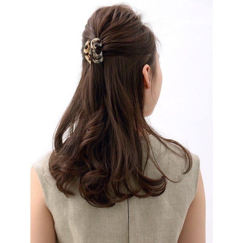 VINGTAINE H-955-BE- Tortoise Shell Style Domed Hair Claw Hair Clip