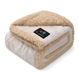 Luciphia Waterproof Pet Blanket, Liquid Pee Proof Dog Blankets for Sofa Bed Couch, Reversible Sherpa Fleece Furniture Protector Cover for Small Medium Large Dogs Cats,Beige-Thicken Small（40" x 28"）