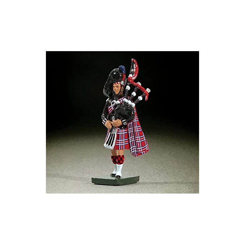 W. Britains Ceremonial Series 41072 British Scots Guard Bagpiper 1:32