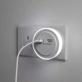 Benross LED Plug in Night Light with Dual USB Charger, White