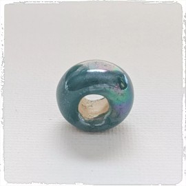 KAZURI  MACRAME BEADS -  round -solid green - MOP