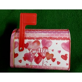 Greenbrier Valentine Gift Boxes Mailboxes Hinged Door with Flags Metal Mailbox smitten