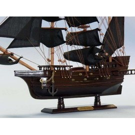 Blackbeard's Queen Anne's Revenge 20" - Wooden Pirate Ship - Pirates of The Ca