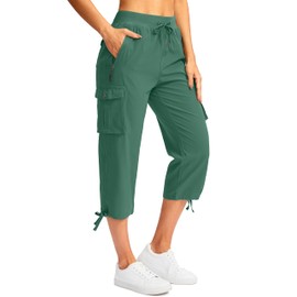 Soothfeel Women's Cargo Capris Pants with 6 Pockets Lightweight Quick Dry Travel Hiking Summer Pants for Women Casual (Green, M)