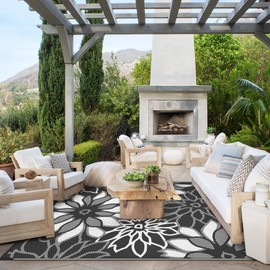 GENIMO Outdoor Rug Waterproof for Patios Clearance, 5' x 8' Reversible Plastic Straw Floral Camping Carpet, Large Area Rugs Mats for RV, Camper, Deck, Balcony, Porch, Beach, Picnic, Black & White