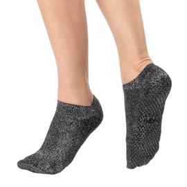 SHASHI No Show Grip Socks for Women – Non Slip Socks Women – Yoga Socks w/Storage Pouch – Pilates Socks With Grips For Women Medium