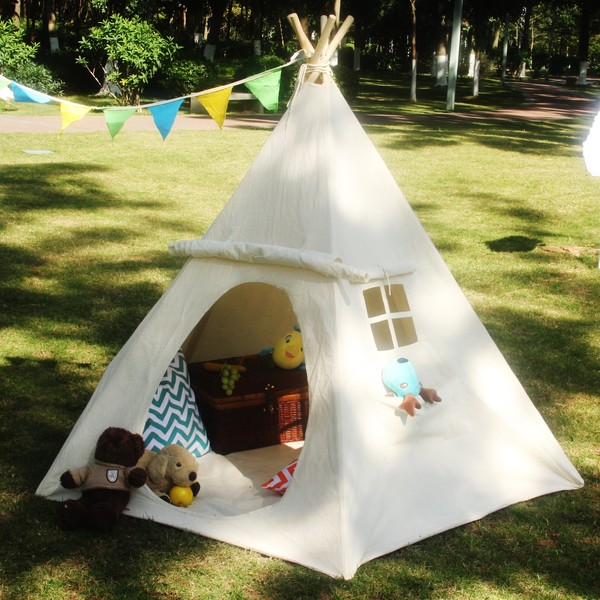 Lavievert Children Playhouse Huge Indian Canvas Teepee Kids Play House with Two Windows - Comes with A Canvas Carry Bag