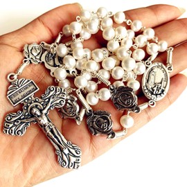 elegantmedical Handmade AAA 7-8MM Netural Real White Pearl Beads Catholic Lady of Fatima Rosary Cross Necklace Box case Womens (white)