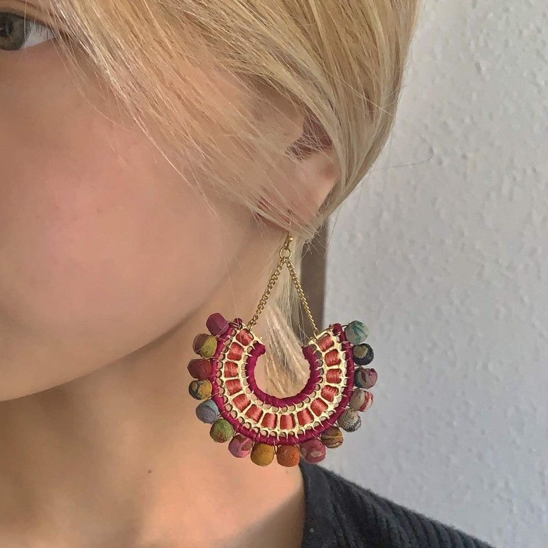 Pendientes hechos a mano para mujer, coloridos abalorios de tela