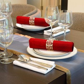 48 Pcs Gold Napkin Rings Christmas Napkin Holder Set Hollow Out Metal Serviette Buckle Exquisite Household Bulk for Wedding Thanksgiving Xmas Party Easter Gathering Dinner Table Decoration