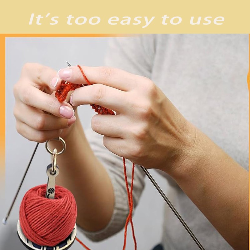 LxcshLjx Portable Wrist Yarn Holder, Wooden Pendant Yarn Ball Holder,