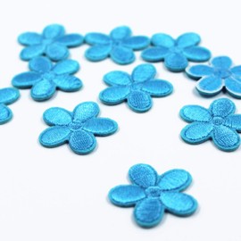 10Pcs Plum Blossom Embroidery Sew On Iron On Patch Badge Jacket Jeans Clothes Fabric Applique DIY (#16-Sky blue)