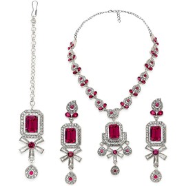 Parshwa Creation Juego de joyas de Bollywood indio de aleacin/abalorio de resina/diamantes de imitacin/Kundan con piedras rojas rub, collar chapado en plata, aretes y Tikka, coleccin de boda
