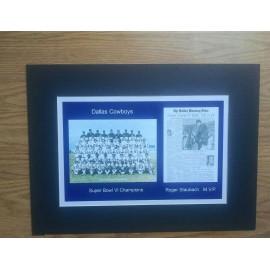 DALLAS COWBOYS SUPER BOWL 6 MATTED PHOTO OF TEAM AND NEWSPAPER FRONT PAGE