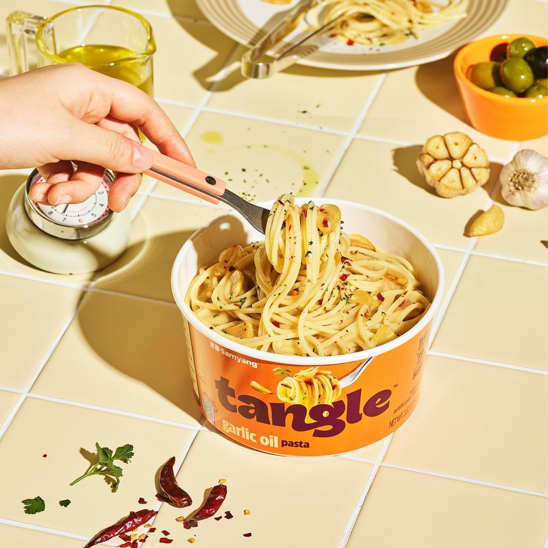 Samyang Tangle Garlic Oil Spaghetti Aromatic Roasted Garlic and Olive