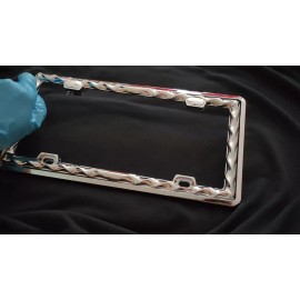 D&D AUTOMOTIVE TECHNOLOGIES,INC. 3 D WAVE TWIST CLASSIC CHROME METAL LICENSE PLATE FRAME LPF-2336CC