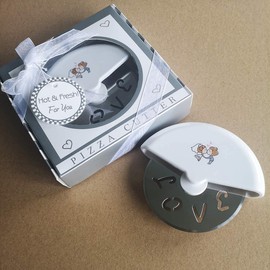 OnePlace Gifts Wedding Party Favor Pizza Cutter Wheels, Practical Kitchen Gift Pizza Knife Slicers - 6 Pack, Silver, 4.72 by 4.72 by 1 inch