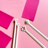 Yeanifeana 2 Pairs Cat Paw Chopsticks, Non-Slip Pink Plastic Chopsticks