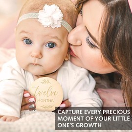 Baby Milestone Cards, 7Pcs Baby Monthly Cards Double Sided Milestone Baby Cards Baby Monthly Milestone Cards Baby Months Signs for Newborn Growth Recording