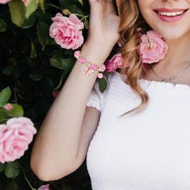 Crystal Butterfly Bracelet for Women Girls Cute Butterfly Charm Bracelet Colorful Beaded Bracelet Crystal Bracelet Spring Summer Party Holiday Gift (pink)