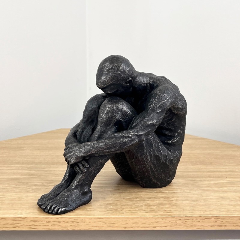 Alfie Francis 20cm Tall Abstract Sitting Man Statue Resin Ornament