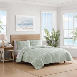 Tommy Bahama - Full/Queen Quilt Set, Luxurious Bedding with Matching Shams, Coastal Inspired Room Essentials (Bahama Diamond Isle Green, Full/Queen)
