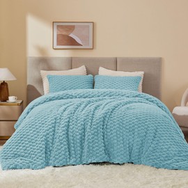 BEDELITE Fluffy King Size Comforter Set - Dusty Blue Fleece Soft Comforter for King Size Bed, Luxury Warm Bedding Set for Winter, Fuzzy Bed Set 3 Pieces (1 Comforter, 2 Pillowcases)