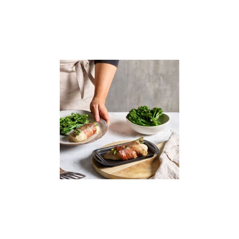 Lakeland Non-Stick Single Portion Baking Tray 20.5cm x 11cm –