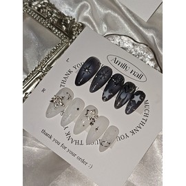Half and half nail Byeolping Byeolping [Handmade nail tip] Emily nail - short oval / 반반네일 별핑별핑 [수제네일팁] 에밀리네일 - 숏오발