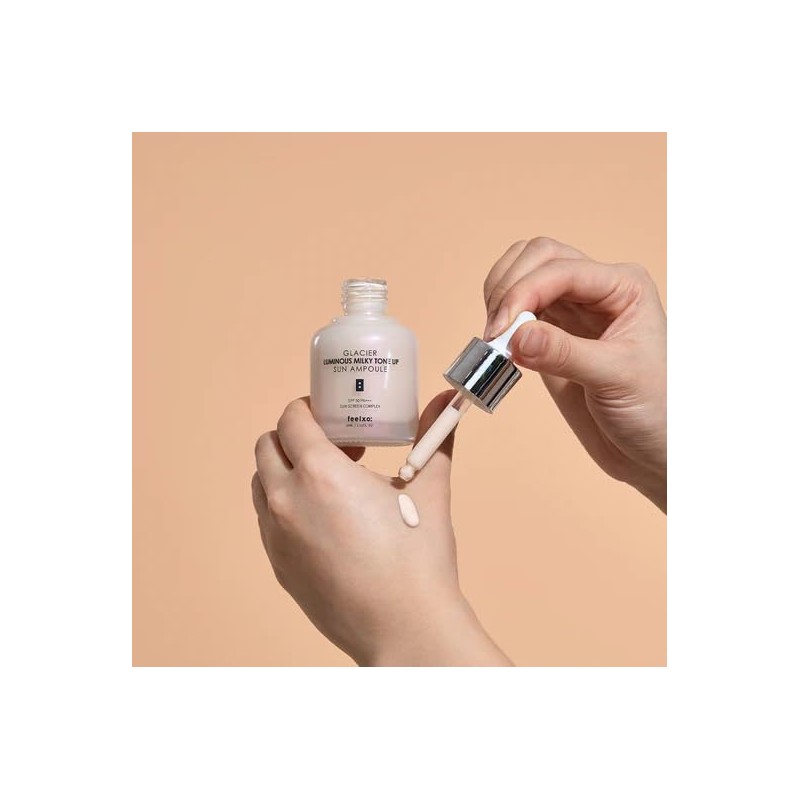 feelxo Glacia Luminous, Milky Tone Up, Sun Ampoule #1. Gloss