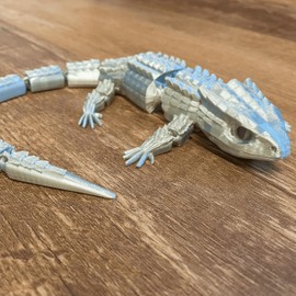 RJW Design Store Large Reptile Fidget - Articulated Lizard, Anxiety Stress Relief, ADHD & Autism Friendly Bearded Dragon Fidget Pet (Silver)