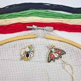 Butterfly Needle Minder Magnetic Needle Keeper for Cross Stitch Embroidery Sewing Needle and Pin Holders Needlepoint Accessories (Spiders and Butterflies)