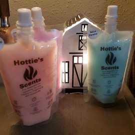 Squeezable Coconut Wax for Longer-Lasting Home or Office Fragrance -7oz - Fragrance: Diva