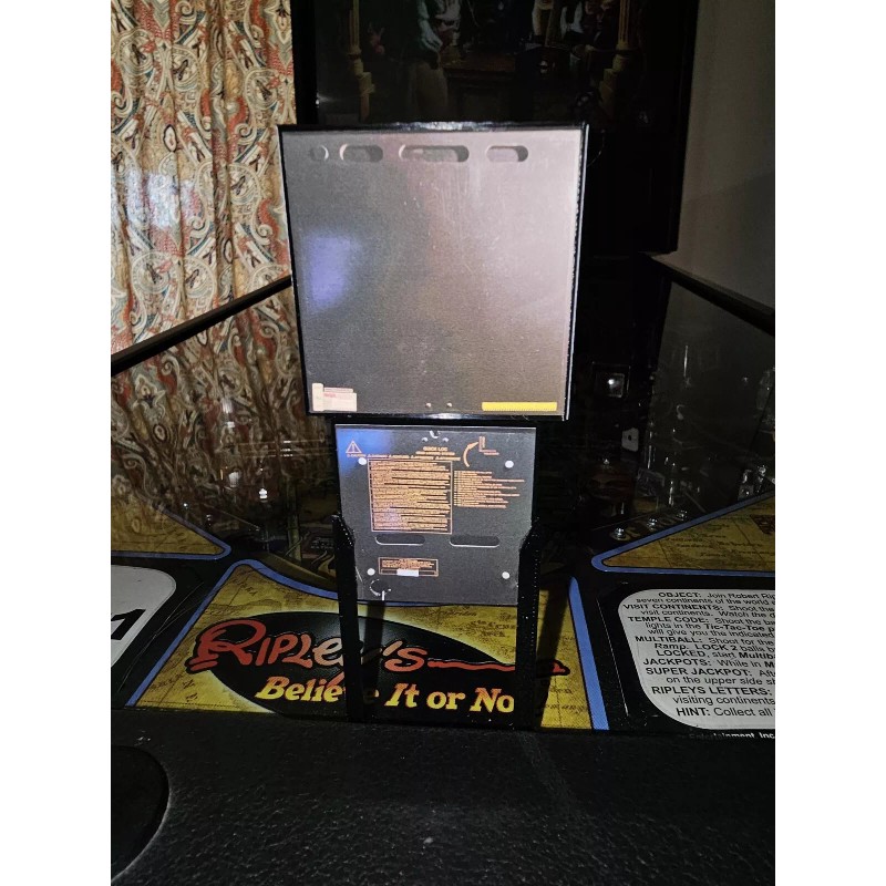 Stern Pinball Mini Replica “Ripley's Believe It or Not!” Pinball
