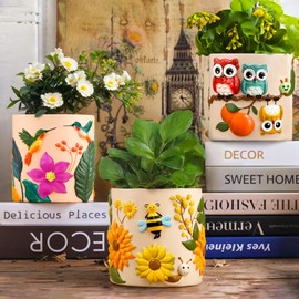 GUGUGO Colorful Sunflower Bee Flower Pots, Funny Unique Succulent Planter with Drainage, Cute Small Butterfly Planters Pot for Plants, Boho Modern Home Decor Aesthetic Gardening Gift, Oatmeal White