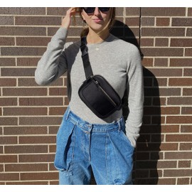 UTO Fanny Pack for Women Crossbody Trendy Fashion Belt Purse Chest Waist Hip Bumbag for Outdoor Shopping Travel Hiking