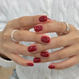 Glossy Wine Red Press on Nails Short Squoval, Qsnidy 24Pcs Pure Color Acrylic Nails Set, Reusable Fake Nails Square Glue on False Nails for Women's Daily Wear Artificial Nails for Nail Art Manicure