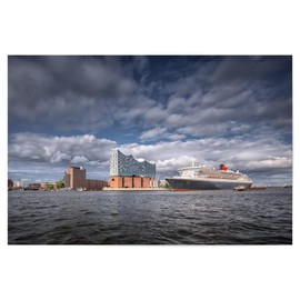 artboxONE Poster 30 x 20 cm Hamburg Cities Elbphilharmonie & Queen Mary 2 Inches Picture Elbphilharmonie City Clouds