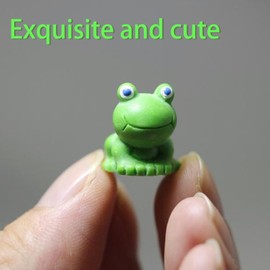 Molyorch 50 Pieces Mini Frogs, Mini Resin Frog Figures, Mini Figures, Small Frog, for Garden, Home, Office, Decoration