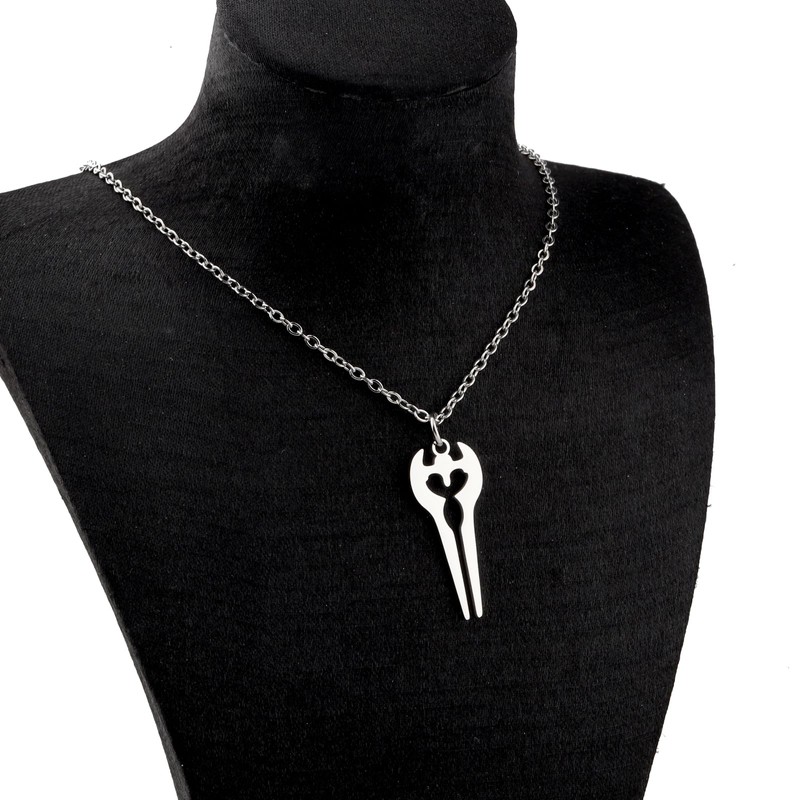 WUSUANED Energy Sword Necklace Video Game Inspired Jewelry Game Cosplay