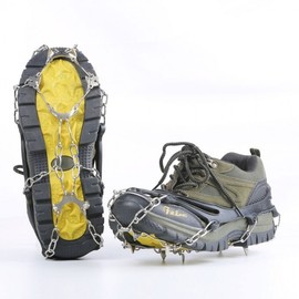 Winter hiking portable crampons prevent snowy 13 peaks and icy roads 02 Crampons 13 Peak-L 2ea
