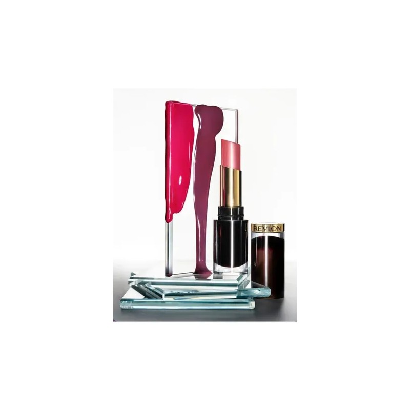 Labial Super Lustrous Glass Shine Lipstick Love Is On Color