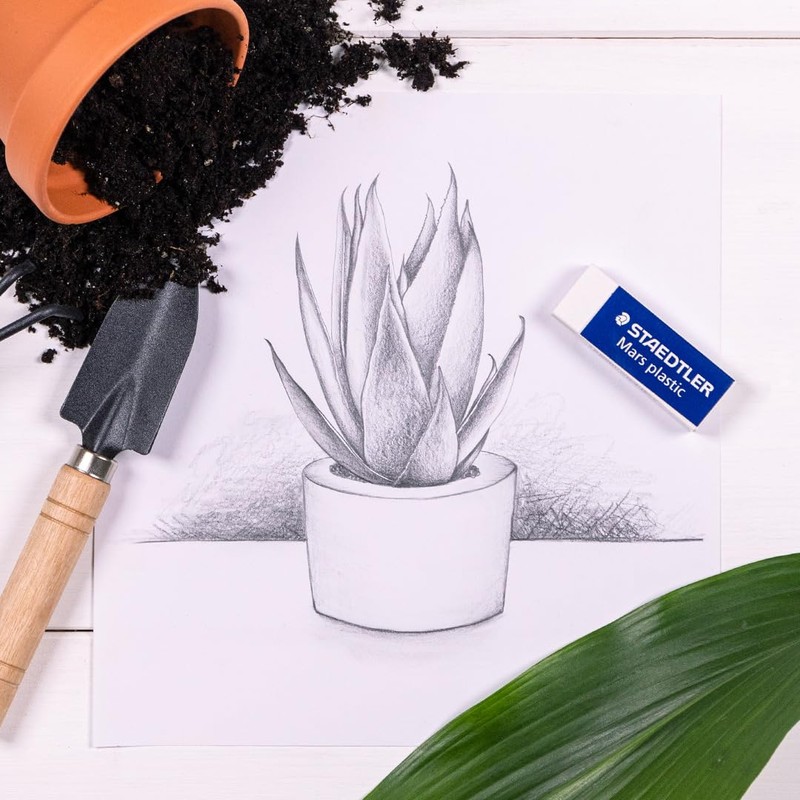 Staedtler Mars Lumograph Graphite Artist Pencil Pack, 12 Degrees (8B,