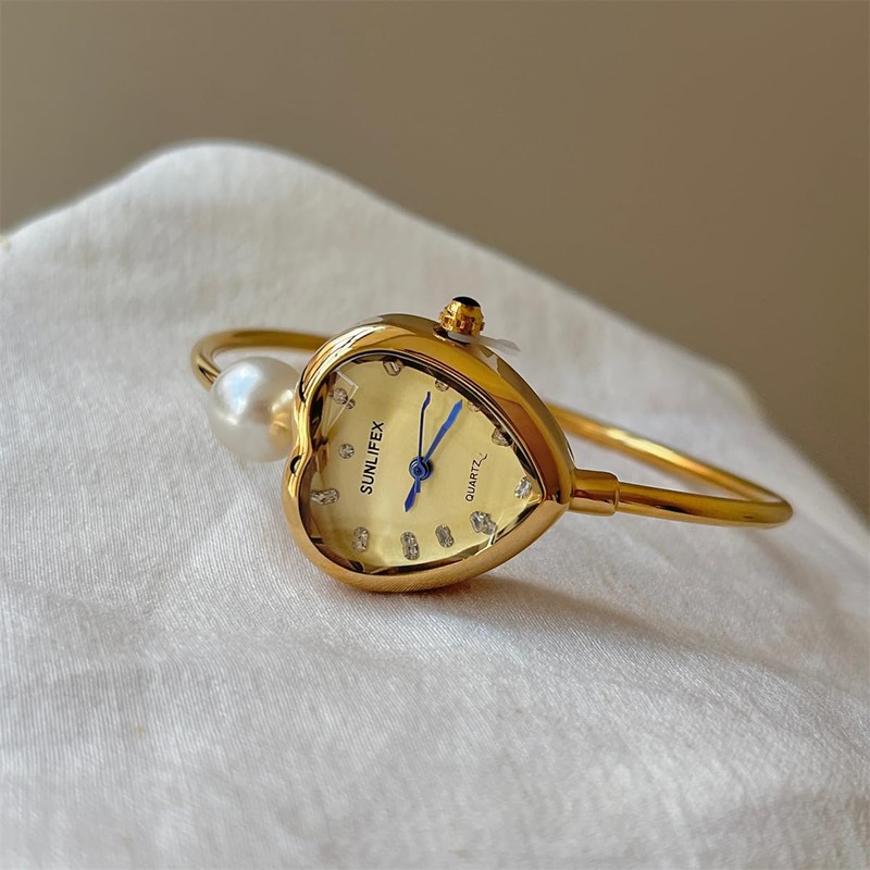 MASTOP Heart Shaped Bracelet Watch for Women, Dainty Gold Jewelry